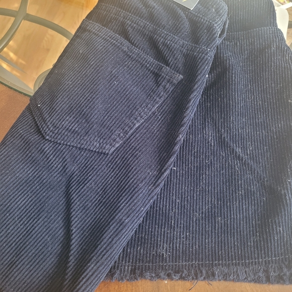 NEW NWT Indigo Rein Navy blue corduroy mini skirt, Women's/Juniors size 7,unworn - Picture 2 of 5